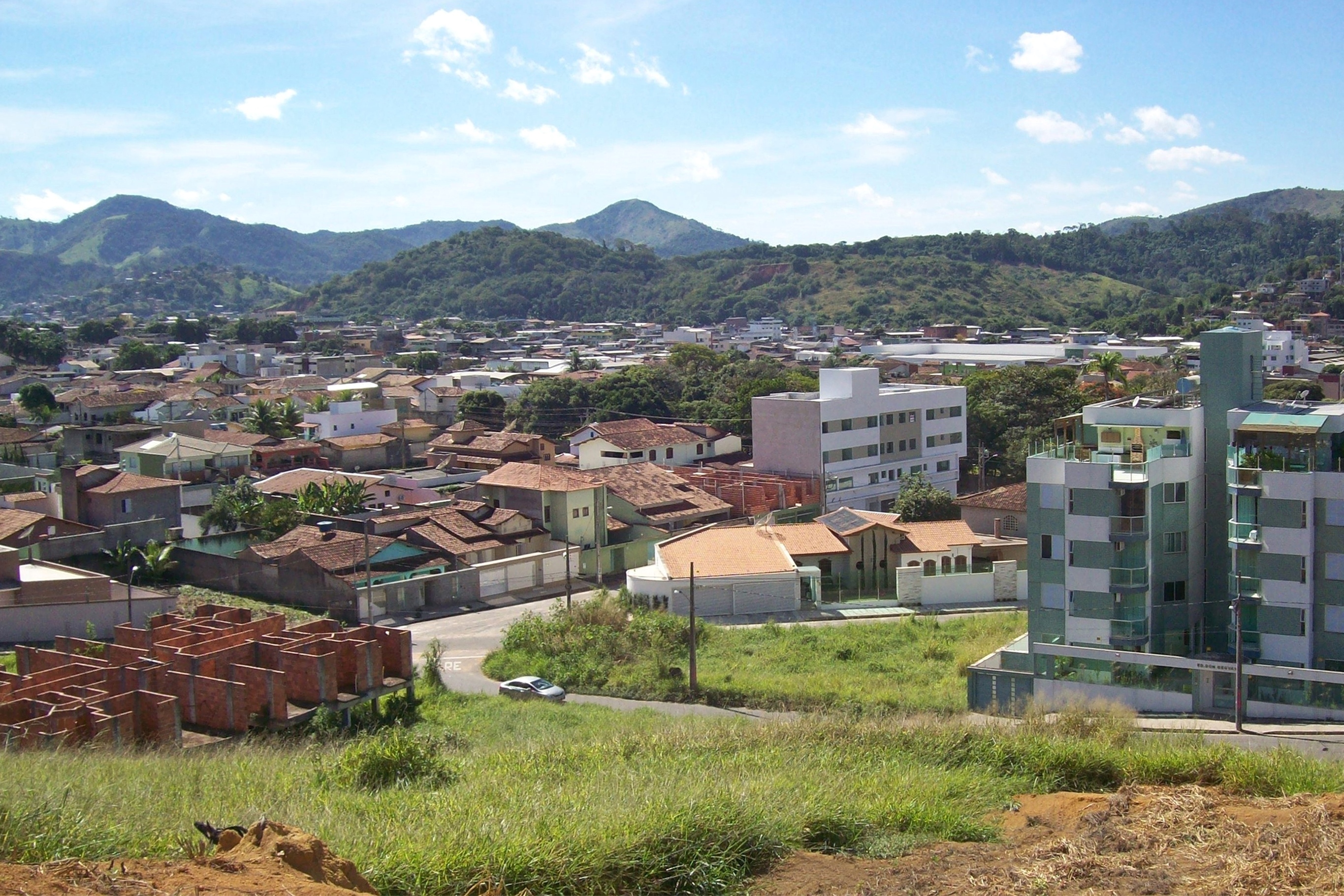 Vereadores de Fabriciano analisam projeto que trata de desafetação de bens públicos